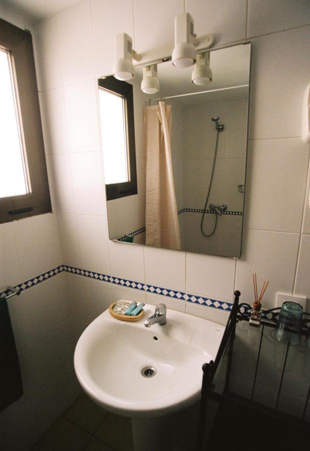 Hostal De L'Aigua Sant Llorenc de la Muga Εξωτερικό φωτογραφία