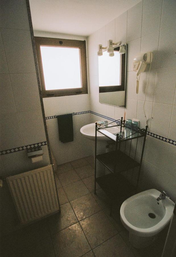 Hostal De L'Aigua Sant Llorenc de la Muga Εξωτερικό φωτογραφία